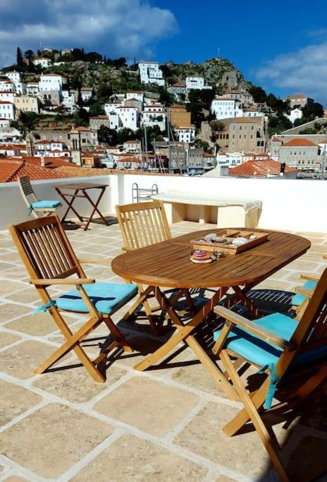 Christina'S Stone House Apartment Hydra  Luaran gambar