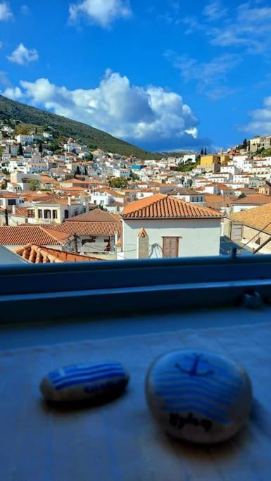 Christina'S Stone House Apartment Hydra  Luaran gambar