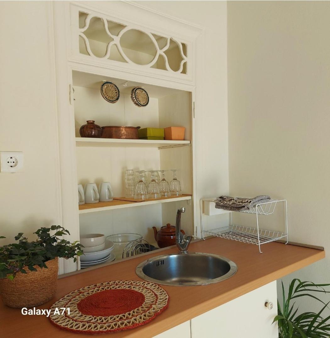 Christina'S Stone House Apartment Hydra  Luaran gambar
