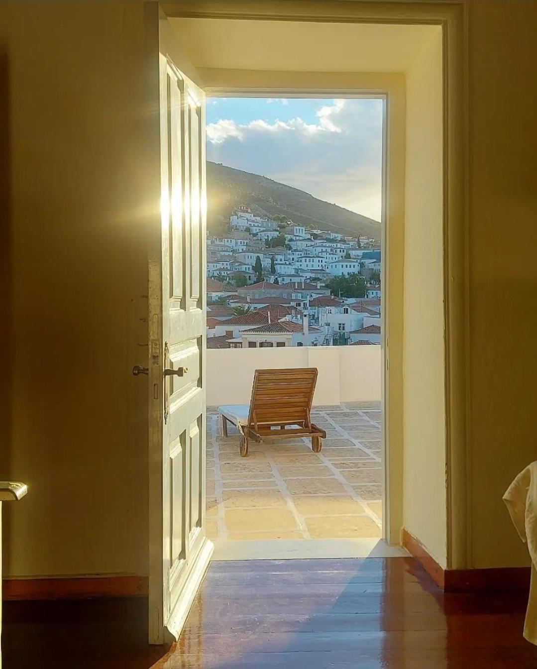 Christina'S Stone House Apartment Hydra  Luaran gambar